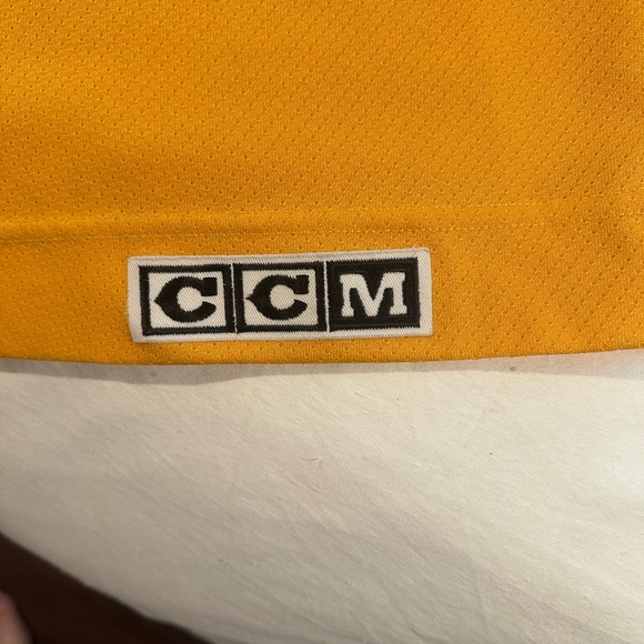 NHL Pittsburgh Penguins Men’s Licensed Jersey No Player CCM Gold Size Large - Picture 7 of 9